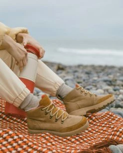 Coupon 🌟 BILLABONG Aurora Hiking Boots SAHARA 😀