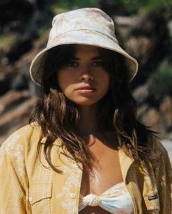 Brand new 🧨 BILLABONG Wrangler Sitting Pretty Hat MULTI 🤩